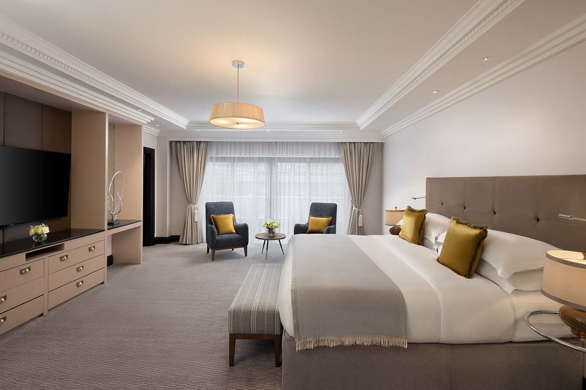 First Night Hotel – Hyatt Regency London – The Churchill